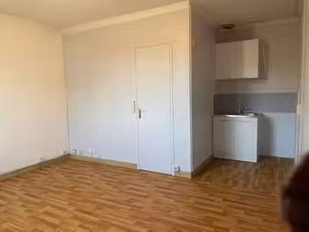 location appartement t1 à saint-michel-sur-orge (91240) : à louer t1 / 22m² saint-michel-s