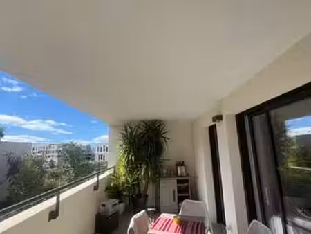 location appartement 4 pièces à saint-jean-de-védas (34430) : à louer 4 pièces / 73m² sain
