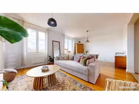 appartement 3 pièces 69 m²