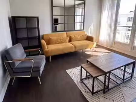 location appartement 4 pièces à rezé (44400) : à louer 4 pièces / 77m² rezé