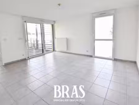 location appartement 2 pièces à haute-goulaine (44115) : à louer 2 pièces / 53m² haute-gou