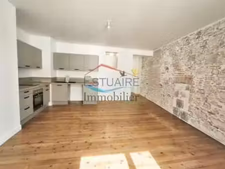 location appartement 3 pièces à saint-étienne-de-montluc (44360) : à louer 3 pièces / 77m²
