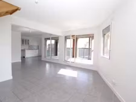 location appartement 4 pièces à saint-nazaire (44600) : à louer 4 pièces / 96m² saint-naza