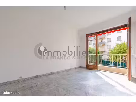 appartement 1 pièce 30 m²