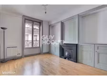 appartement 2 pièces 53 m²