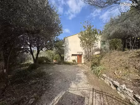 maison 3 pièces 80 m²