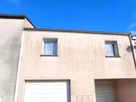 location appartement 2 pièces au landreau (44430) : à louer 2 pièces / 26m² le landreau