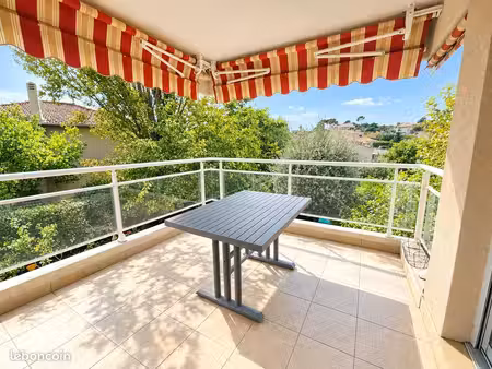 appartement 3 pièces 65 m²