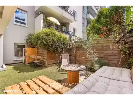 appartement 3 pièces 94 m²
