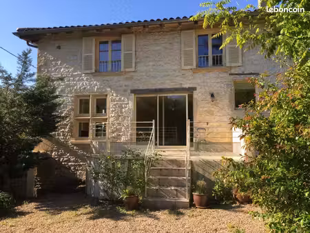 gleize maison en pierres du xixᵉ siècle