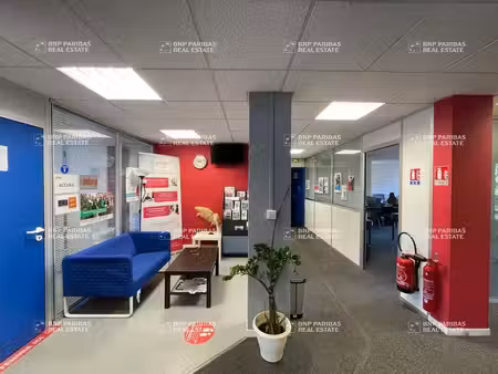 location bureaux 634m²