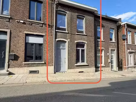 maison entièrement rénovée 3 chambres bureau et jardin