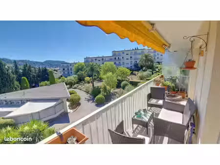 appartement 4 pièces 82 m²