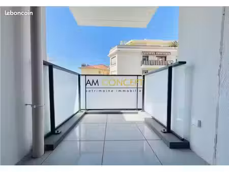 studio 1 pièce 25 m²