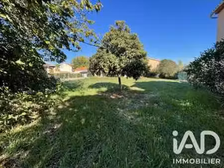 vente terrain au muy (83490) : à vendre / 1062m² le muy