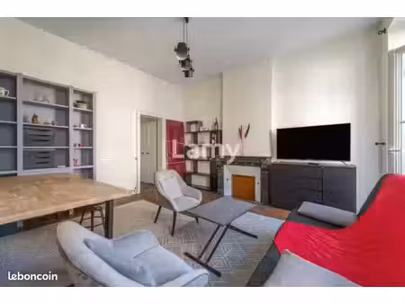 appartement 2 pièces 52 m²