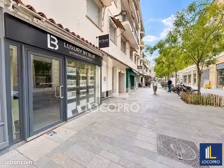 local commercial 48 m²