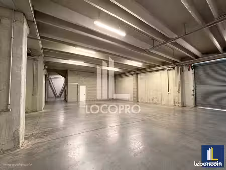 local d'activité 2 258 m²