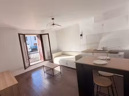 studio meublé de 23 m² avec parking – ozoir-la-ferrière – 700 cc