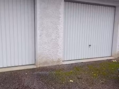 garage a louer nogent 52