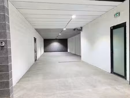 à louer – dépôt / garage 100 m² – roubaix (59100) – sécurisé