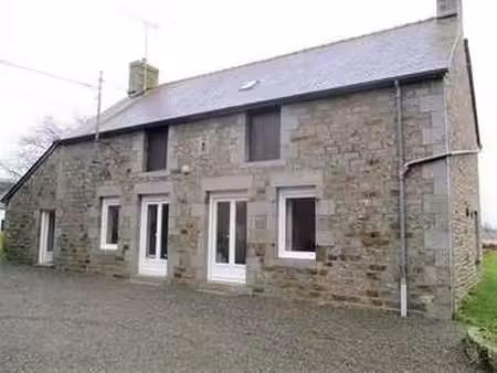 location maison à maen-roch (35460) : à louer / 72m² maen-roch