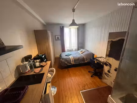 studio meublé