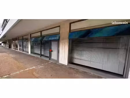 local commercial 165 m² cholet