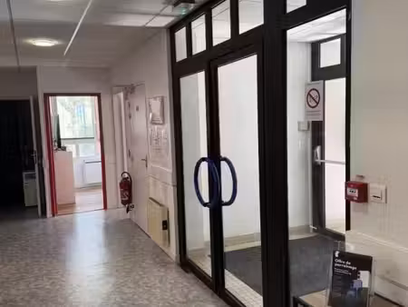 bureaux 118 m²
