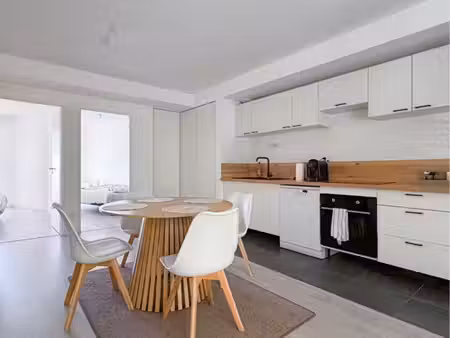 ? appartement t3 meublé avec terrasse et parking – angers gare