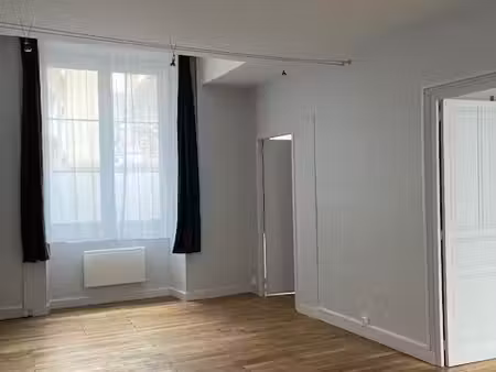 location t3 centre ville angers