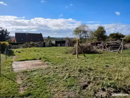 exclusivité – terrain de 990 m² à vendre à saussey (50)