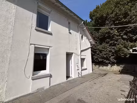 maison 3 pièces 70 m²
