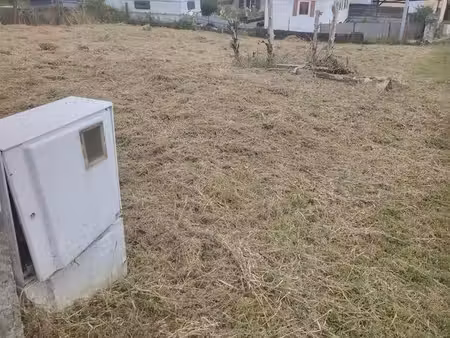 terrain à bâtir constructible