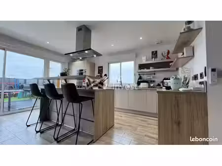 appartement 4 pièces 101 m²