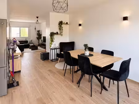 appartement t3 rénové et meublé - 65