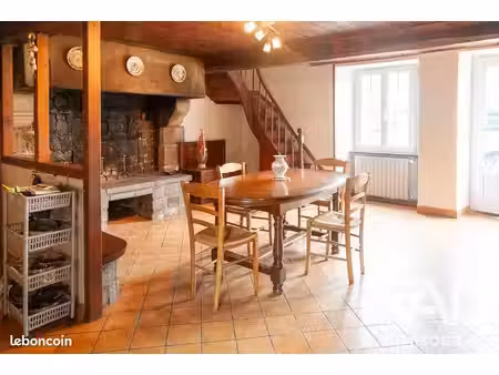 maison 5 pièces 94 m²