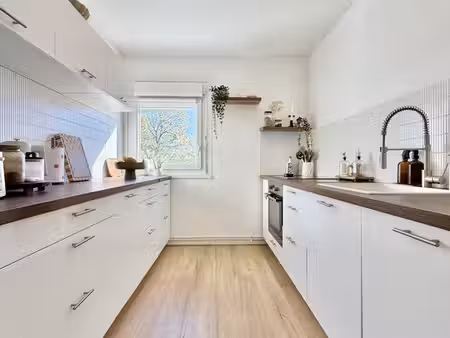 appartement 4 pièces 82 m²