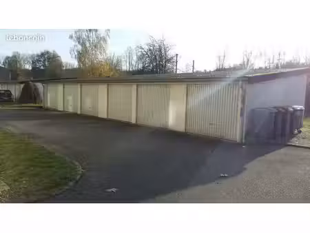 garage/box fains veel