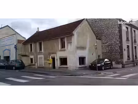 local stockage quartier gare clairmarais reims