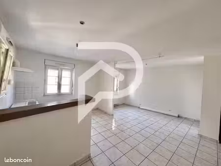 appartement 1 pièce 40 m²