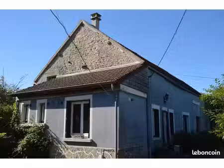 longère 4 pièces 82 m²