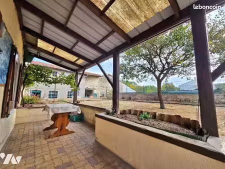 maison 4 pièces 80 m²