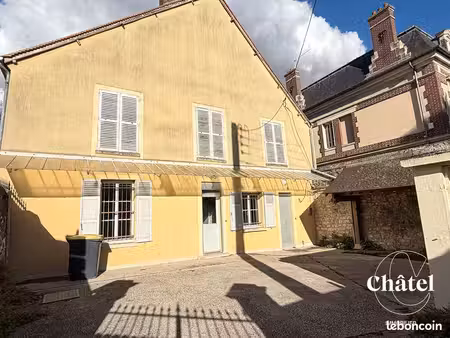 appartement 5 pièces 148 m²