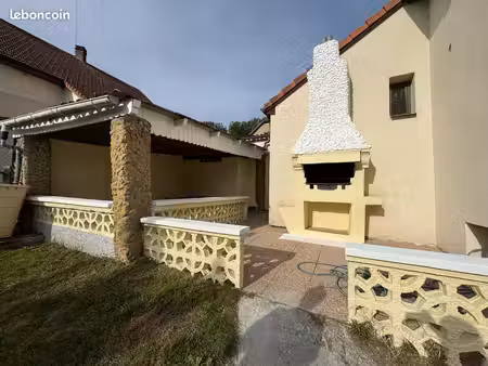 maison 4 pièces 82 m²