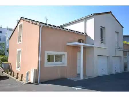 a louer - thouaré-sur-loire ? agréable maison t4 avec jardin privatif  garage et parking