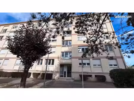 appartement 4 pièces 70 m²