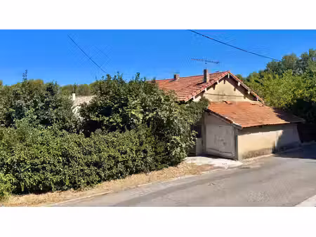 maison 70m² - garage - mimet les moulières - a rénover