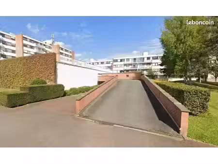 place de parking couverte - quartier marie - marcq-en-barœul