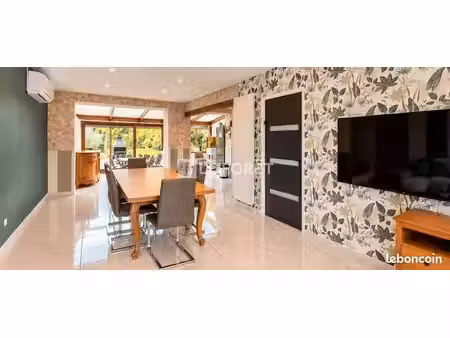 maison 5 pièces 140 m²